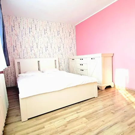 Mieszkaj Po Królewsku Apartament *